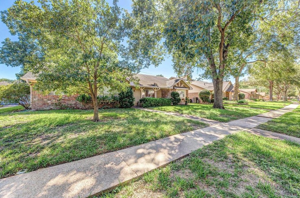 5639 Indigo St, Houston, TX 77096