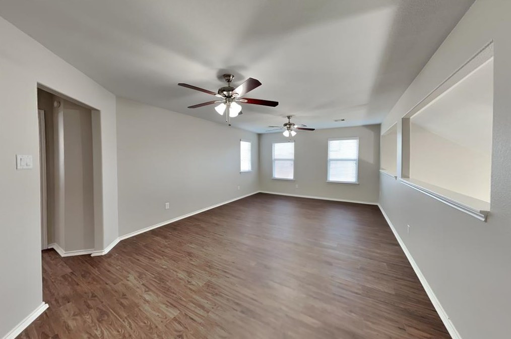 2222 Treasure Mountain Dr, Spring TX  77388-4752 exterior
