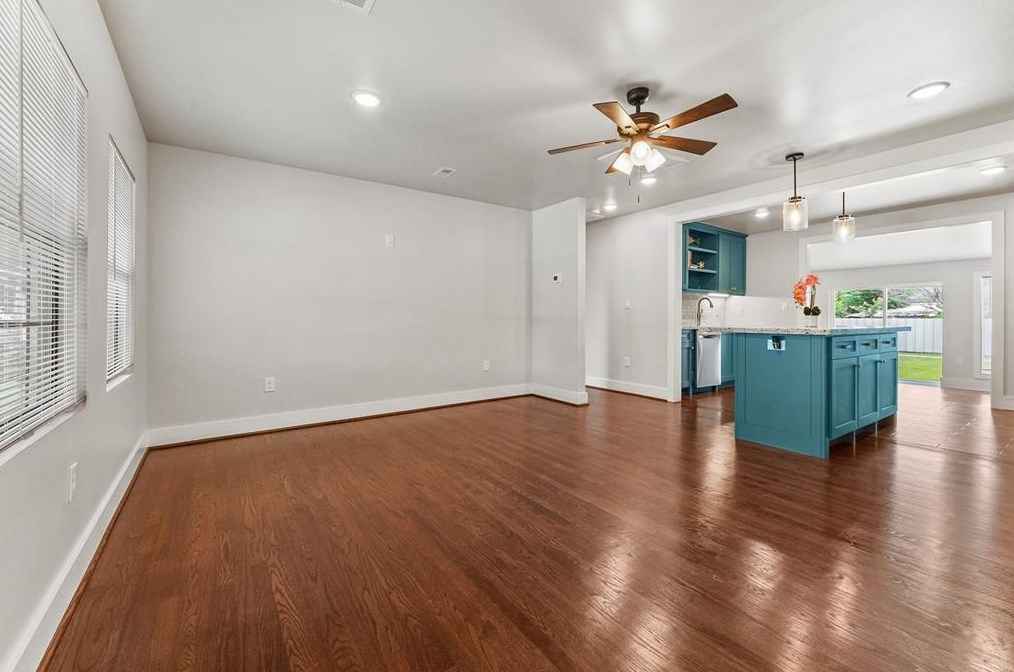 13326 Emporia St, Houston TX  77015-4316 exterior