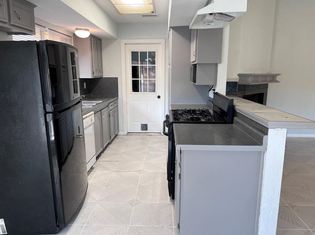 3327 Crossfell Rd, Spring TX  77388-9334 exterior