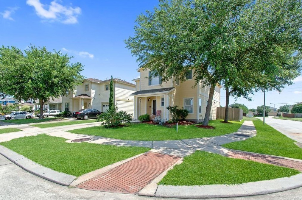18802 Remington Park Dr, Houston, TX 77073