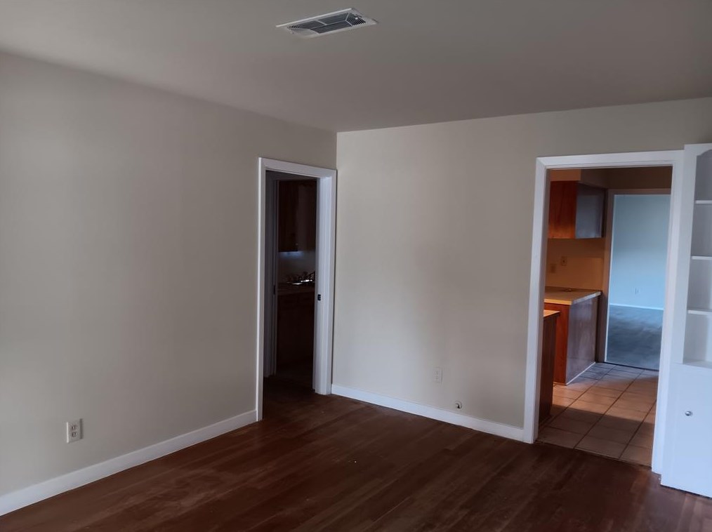 1810 Silverdale St, Houston, TX 77029