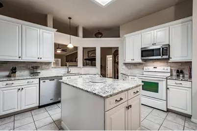 206 Private Road 635, Dayton, TX 77535 - Photo 18