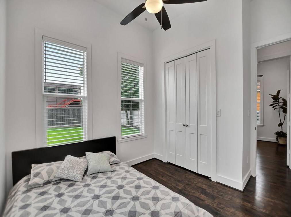 2206 Keene St, Houston TX  77009-7725 exterior