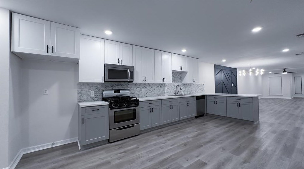 23 Riv Crk Way, Sugar Land TX  77478-4037 exterior