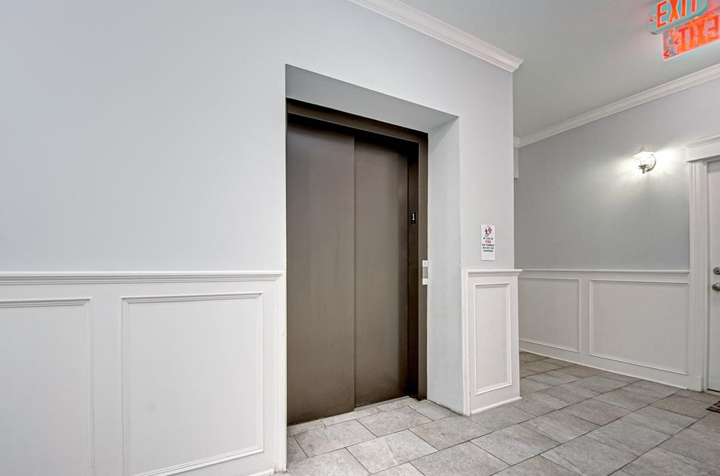 2802 Morrison St, Houston TX 77009-7616 exterior