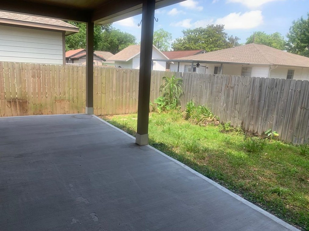 4349 Clover St, Houston TX  77051-2723 exterior
