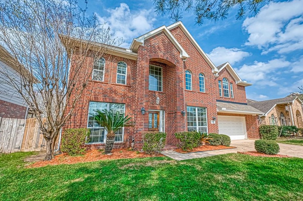 11205 Sunlit Bay Dr, Pearland, TX 77584