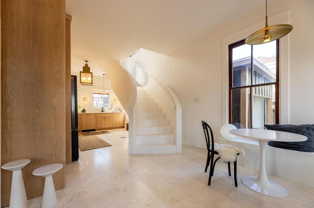 1311 37 St, Galveston TX 77550-6747 exterior