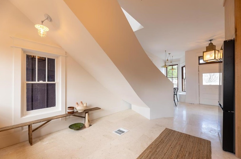 1311 37 St, Galveston TX 77550-6747 exterior