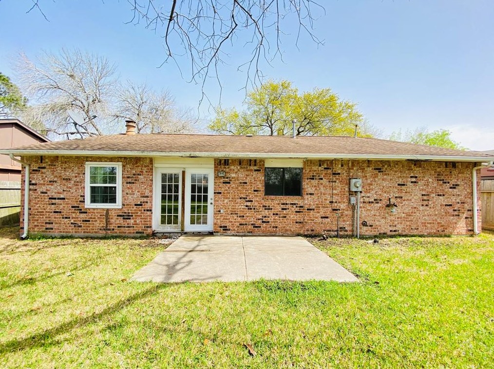415 Lee Dr, Richmond, TX 77469