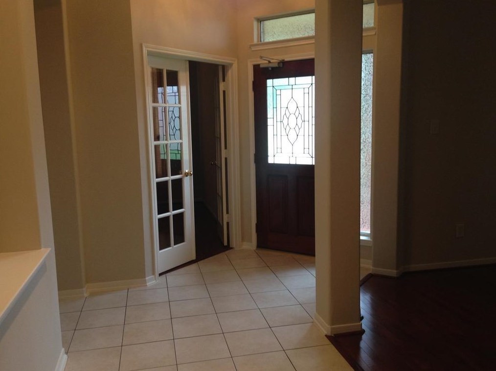 5126 Winterwood Dr, League City, TX 77573