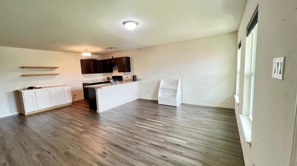 14011 Willie Melton Blvd, Powell Point, TX 77451
