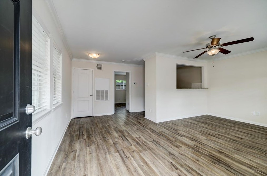 427 W 16th St #6, Houston, TX 77008