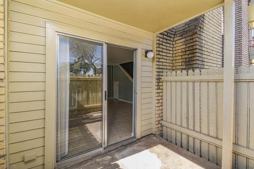 2120 El Paseo St #3102, Houston, TX 77054