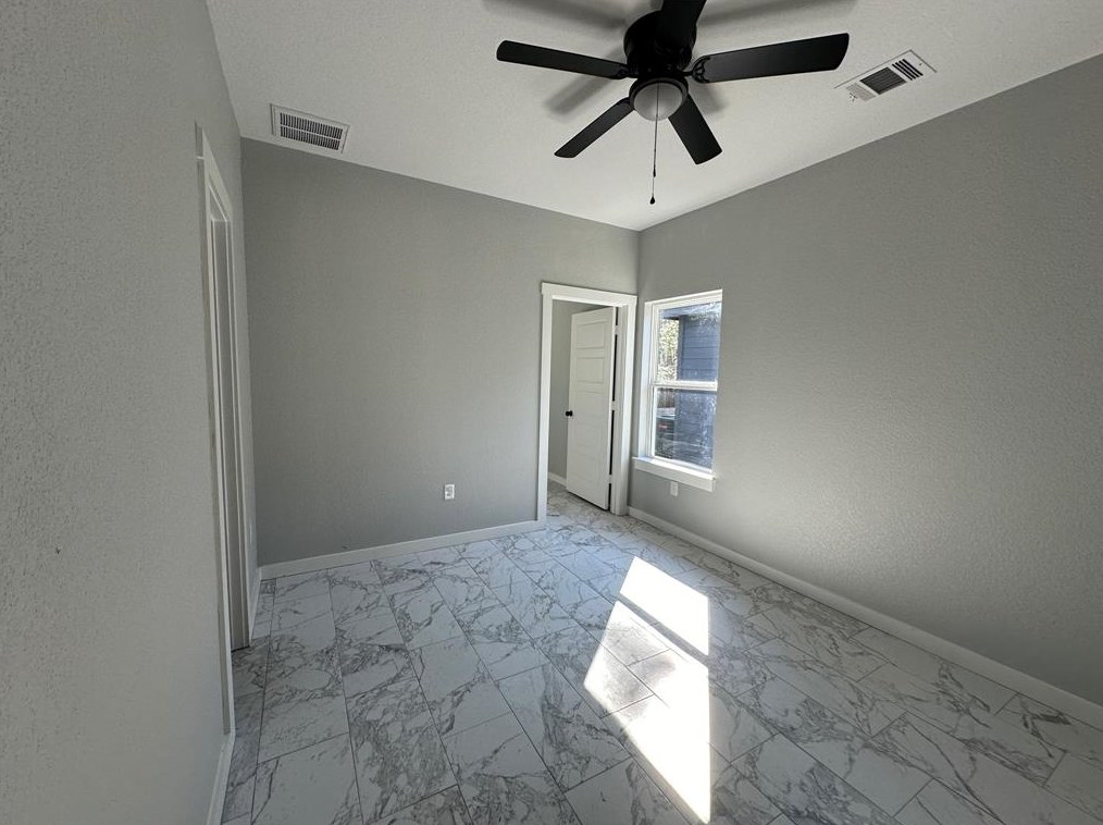 16518 Eastchase, Montgomery TX 77316-6704 exterior