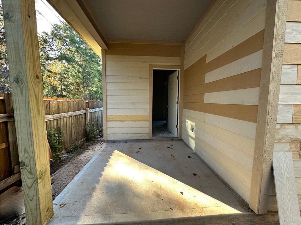 16518 Eastchase, Montgomery TX 77316-6704 exterior