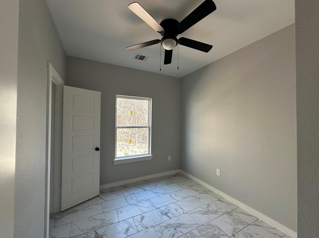 16518 Eastchase, Montgomery TX 77316-6704 exterior