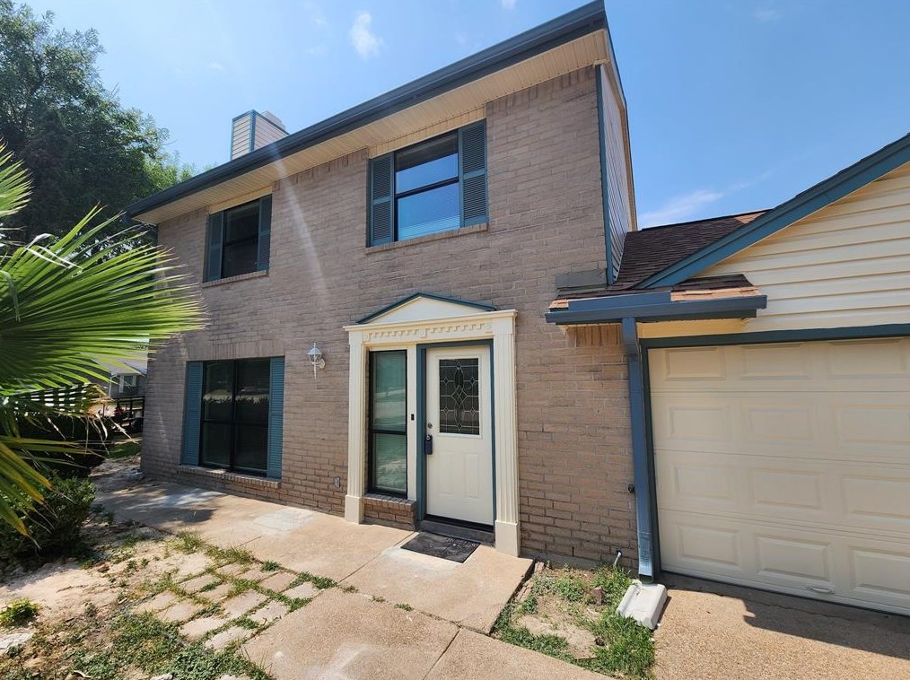 10146 Horseshoe Bend Dr, Houston, TX 77064