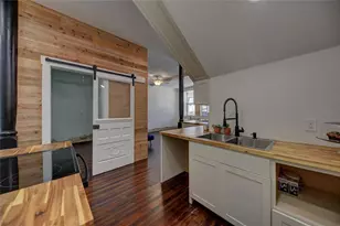 103 N Main, Moulton, TX 77975 - Photo 14