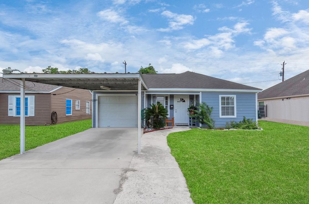 3703 Brock St, Houston TX  77023-6004 exterior