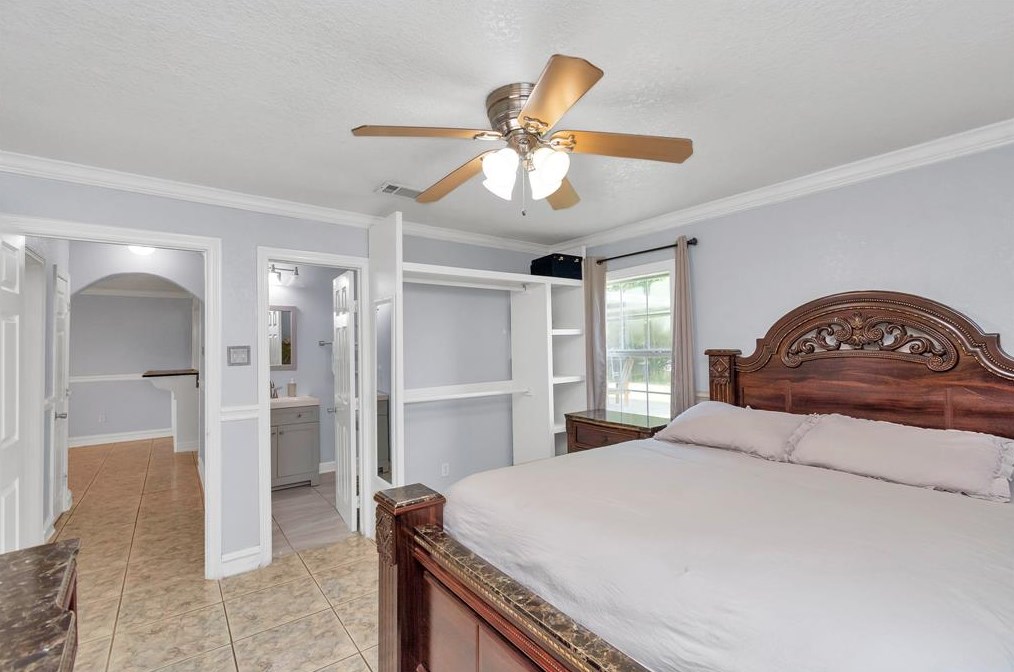 3703 Brock St, Houston TX  77023-6004 exterior