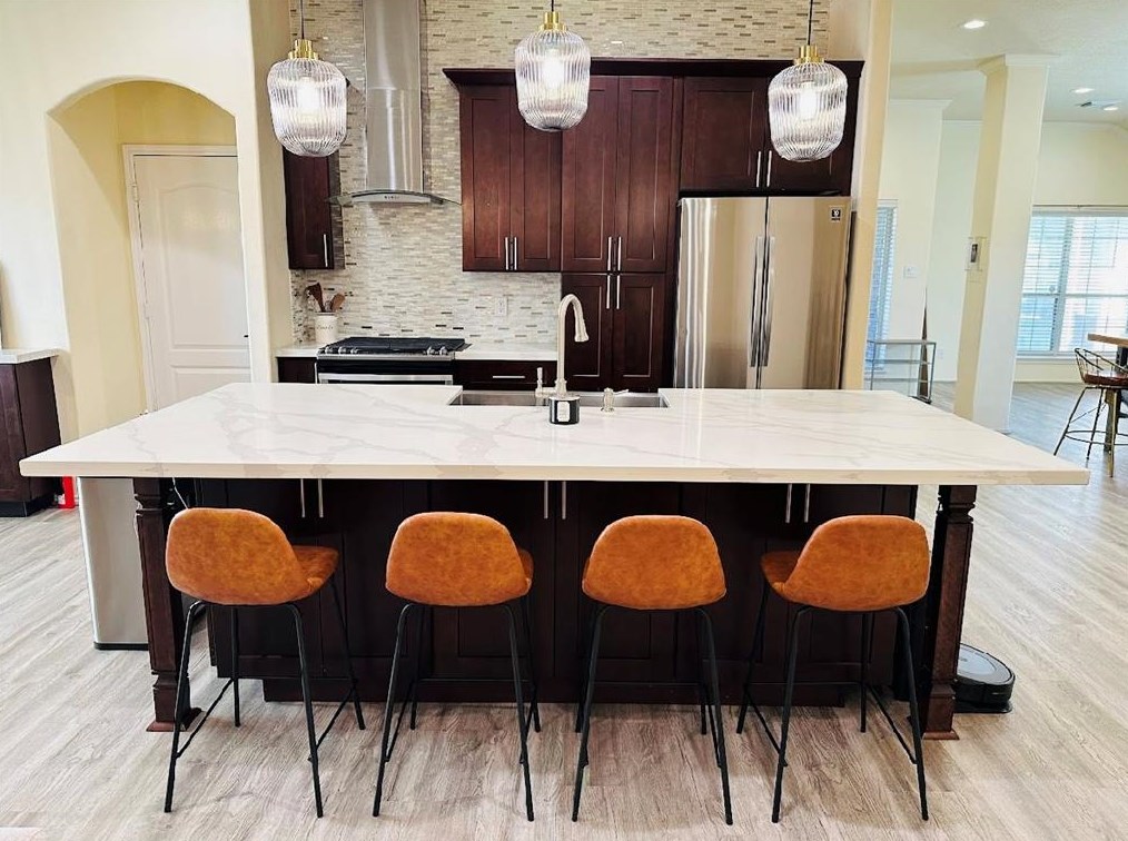 1711 Kessler Park Ct, Houston, TX 77047