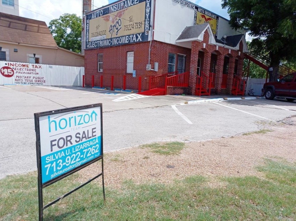 3505 Main St, Houston, TX 77009-5641
