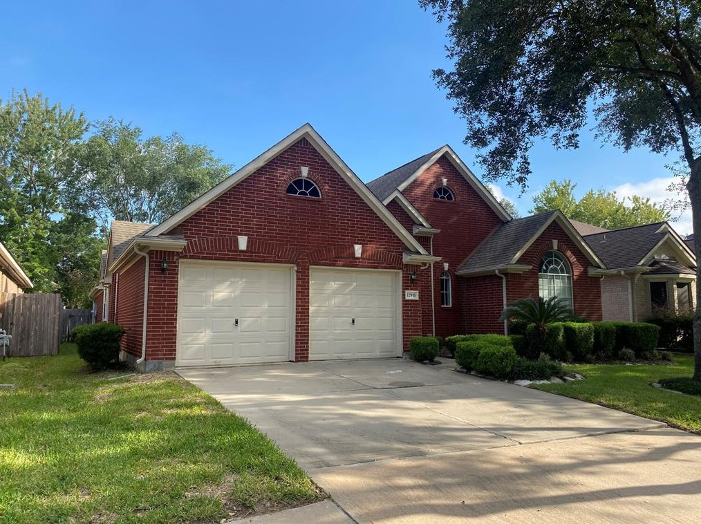 12910 Deer Sage Ct, Houston, TX 77041