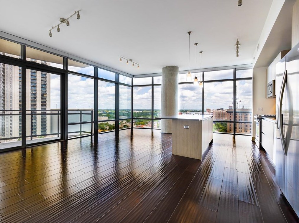 409 Travis St #1903, Houston, TX 77002