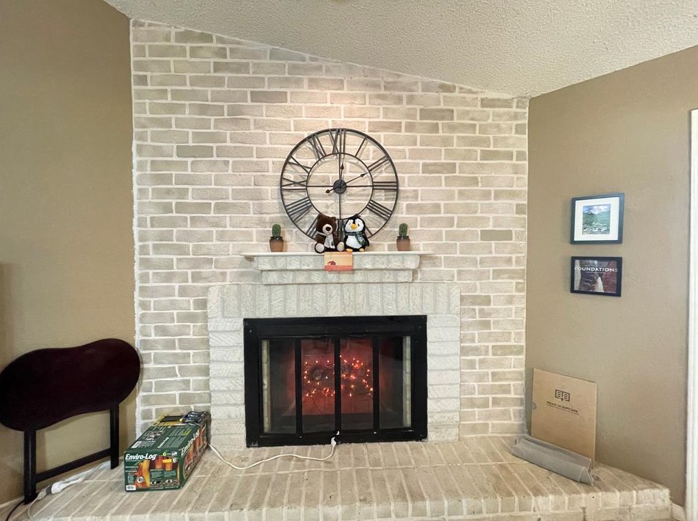 3034 Mosby Dr, Sugar Land TX  77479-1617 exterior