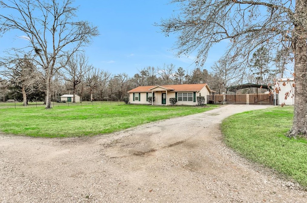 814 Whipporwill Rd, Conroe, TX 77303