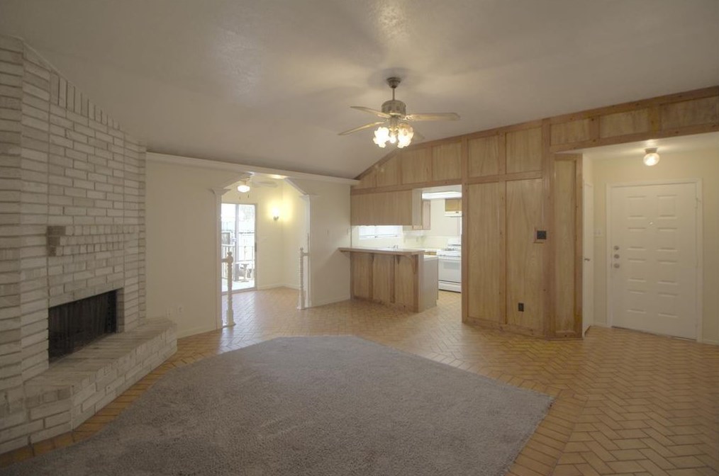 6717 Mistflower Ln, Katy, TX 77449