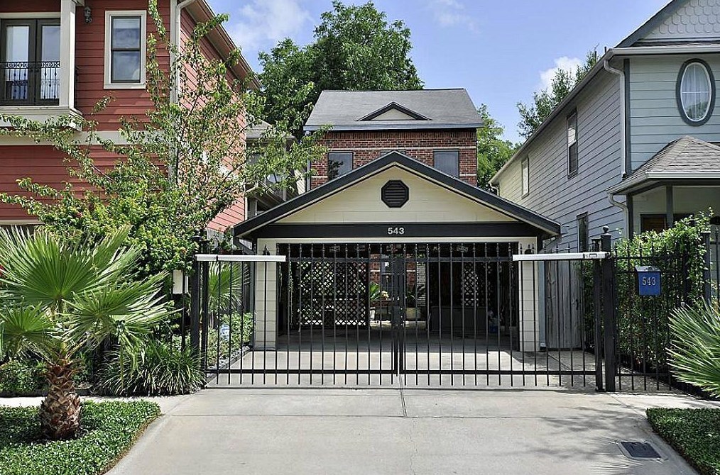 543 W 16th St, Houston, TX 77008
