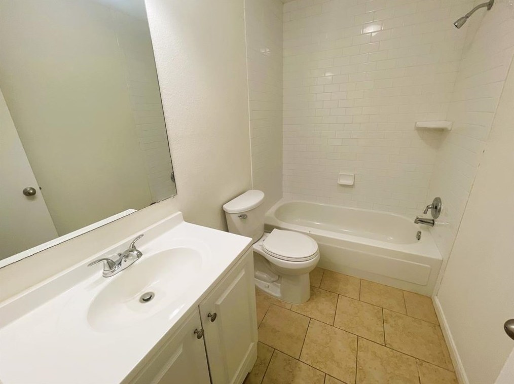 1307 Brenda Ln #c, Humble, TX 77338