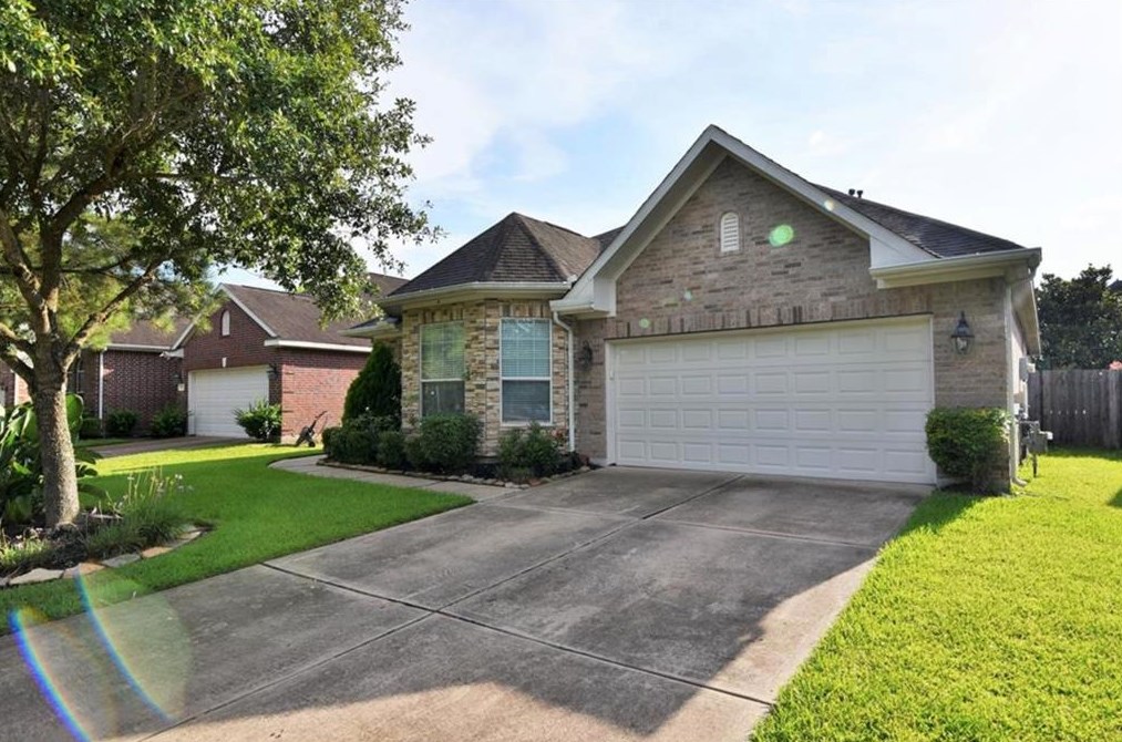 7018 Ballinger Ridge Ln, Richmond, TX 77407