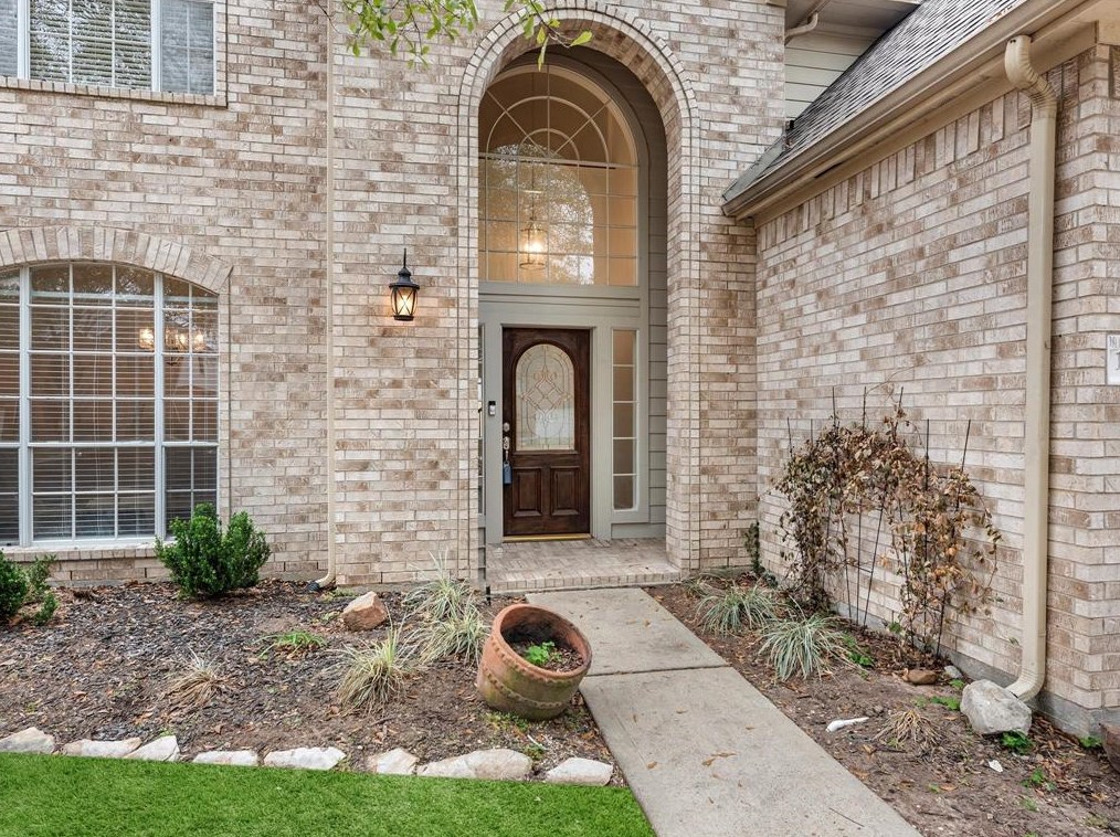 16722 Innisbrook Dr, Houston, TX 77095-6577