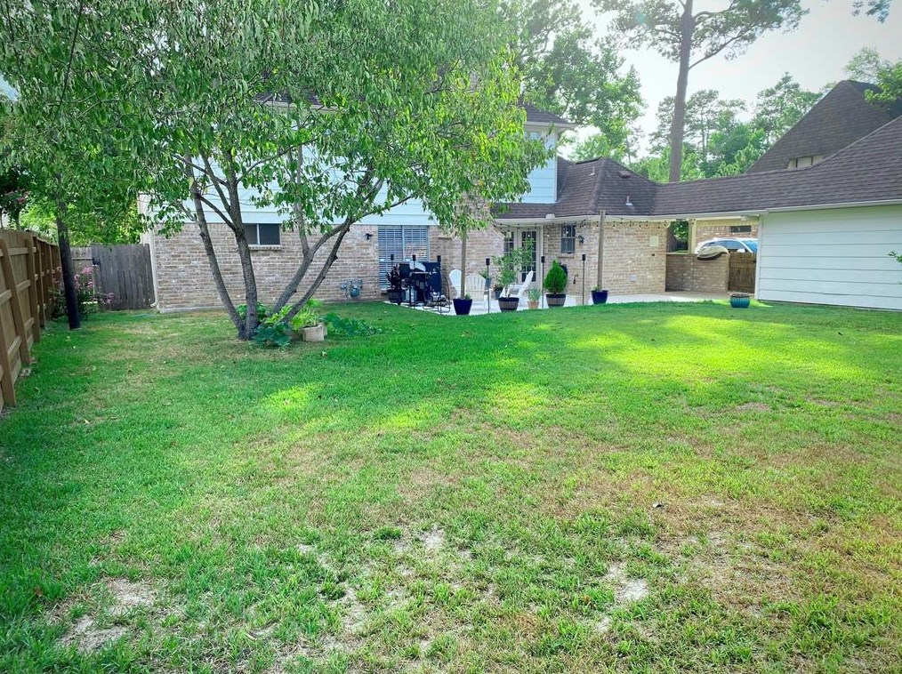 16710 Sir William Dr, Spring TX 77379-7432 exterior