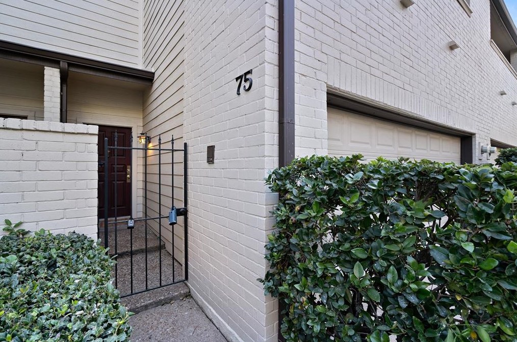 75 Chelsea Blvd, Houston, TX 77006