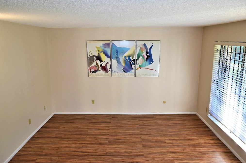 4912 Milwee St, Houston, TX 77092-6615