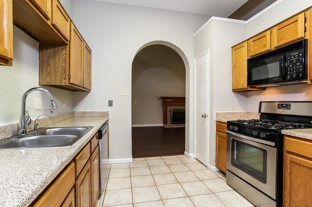 17219 Harmony Hill Dr, Spring TX  77379-4415 exterior