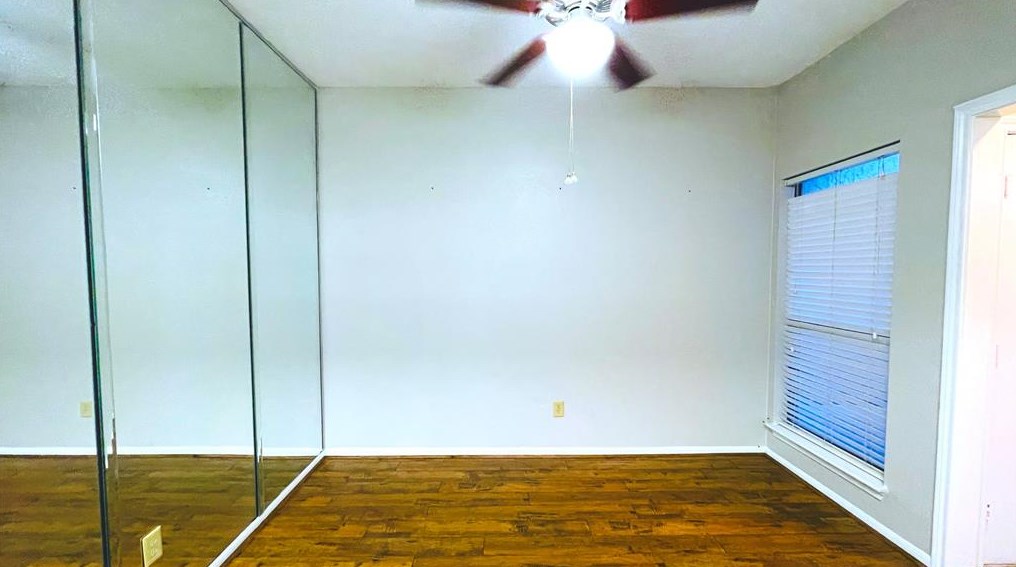 11711 Memorial Dr Apt 707, Houston, TX 77024