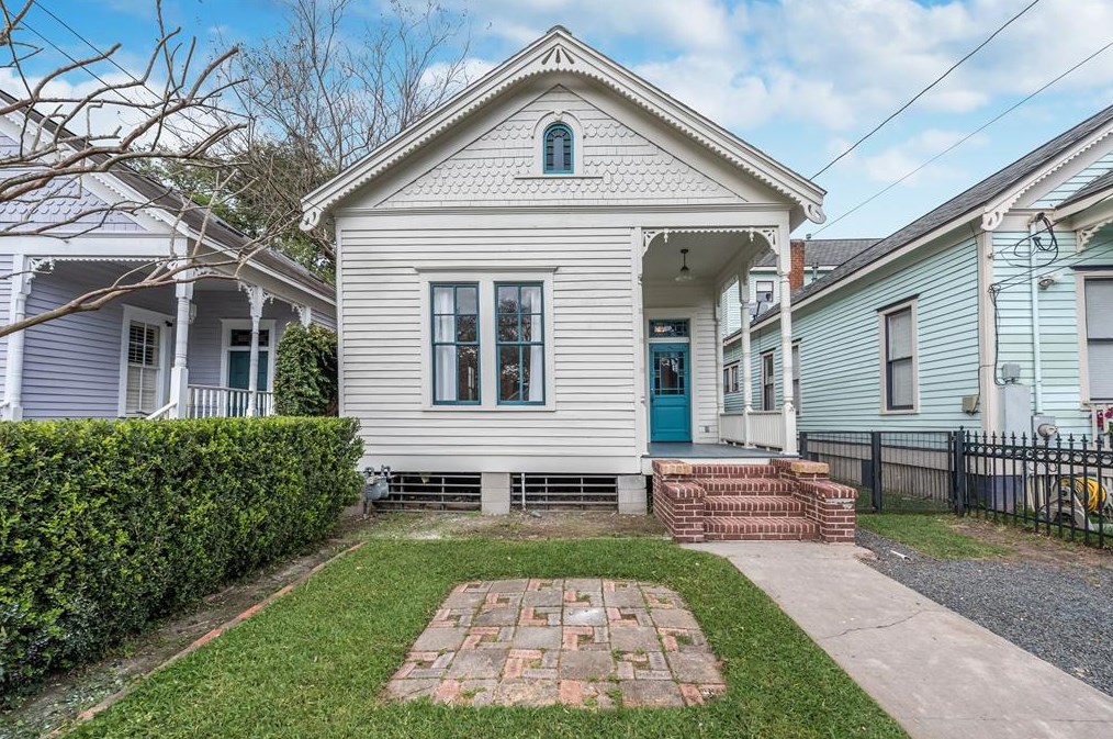 2012 Kane St, Houston, TX 77007
