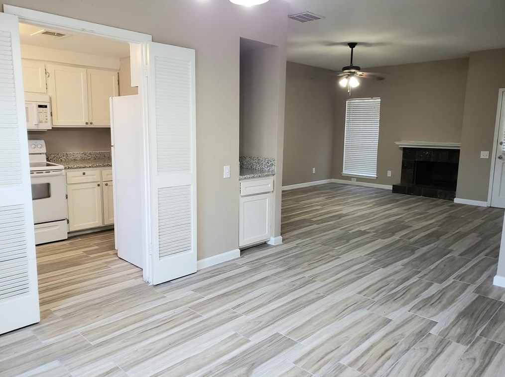 11710 Southlake Dr Unit 31, Houston, TX 77077