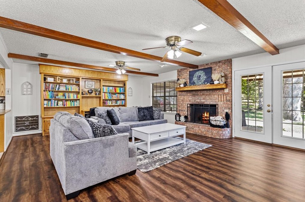 186 County Rd 2304, Denson Spring, TX 75844