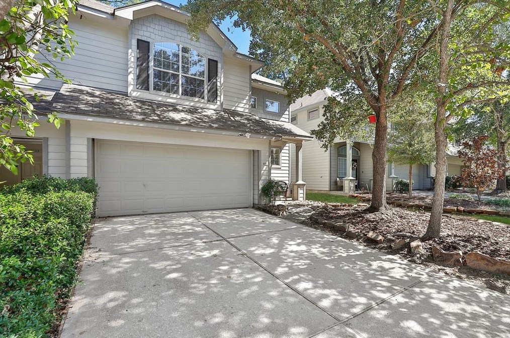 111 W Burberry Cir, Conroe, TX 77384