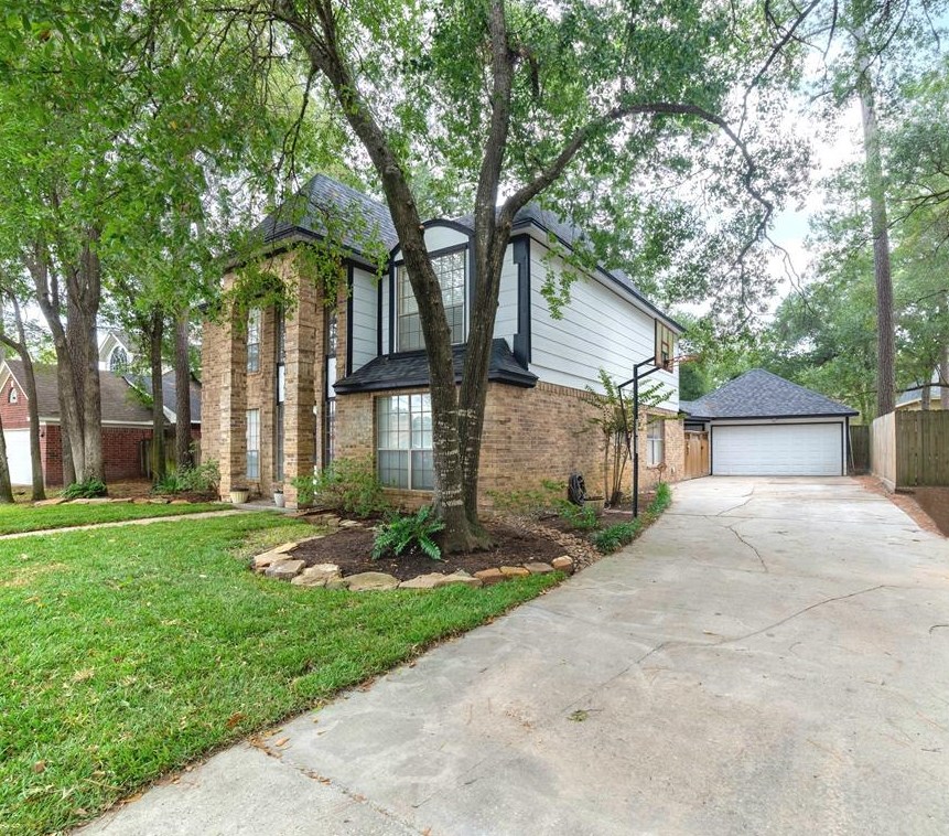 15210 River Park Dr, Houston, TX 77070