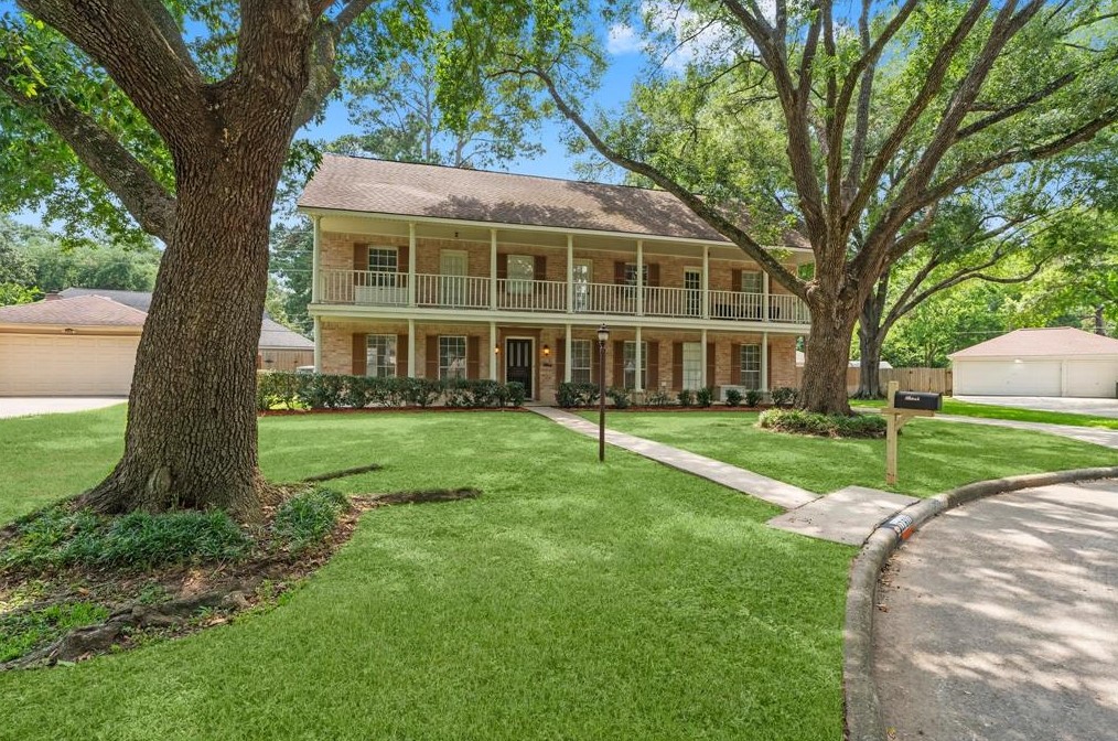 17811 Theisswood Ln, Spring, TX 77379