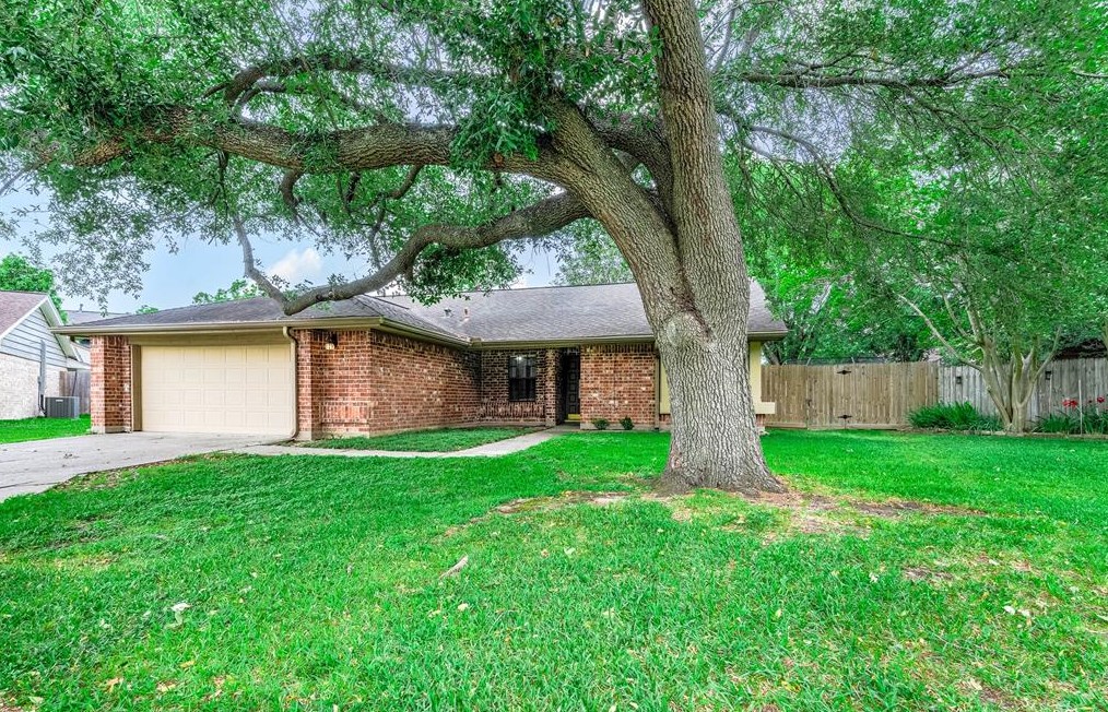 9102 Harmony Hill Ct, Spring, TX 77379-4490