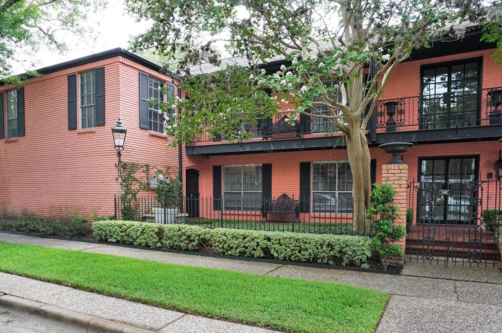 3616 Stanford St #4, Houston, TX 77006